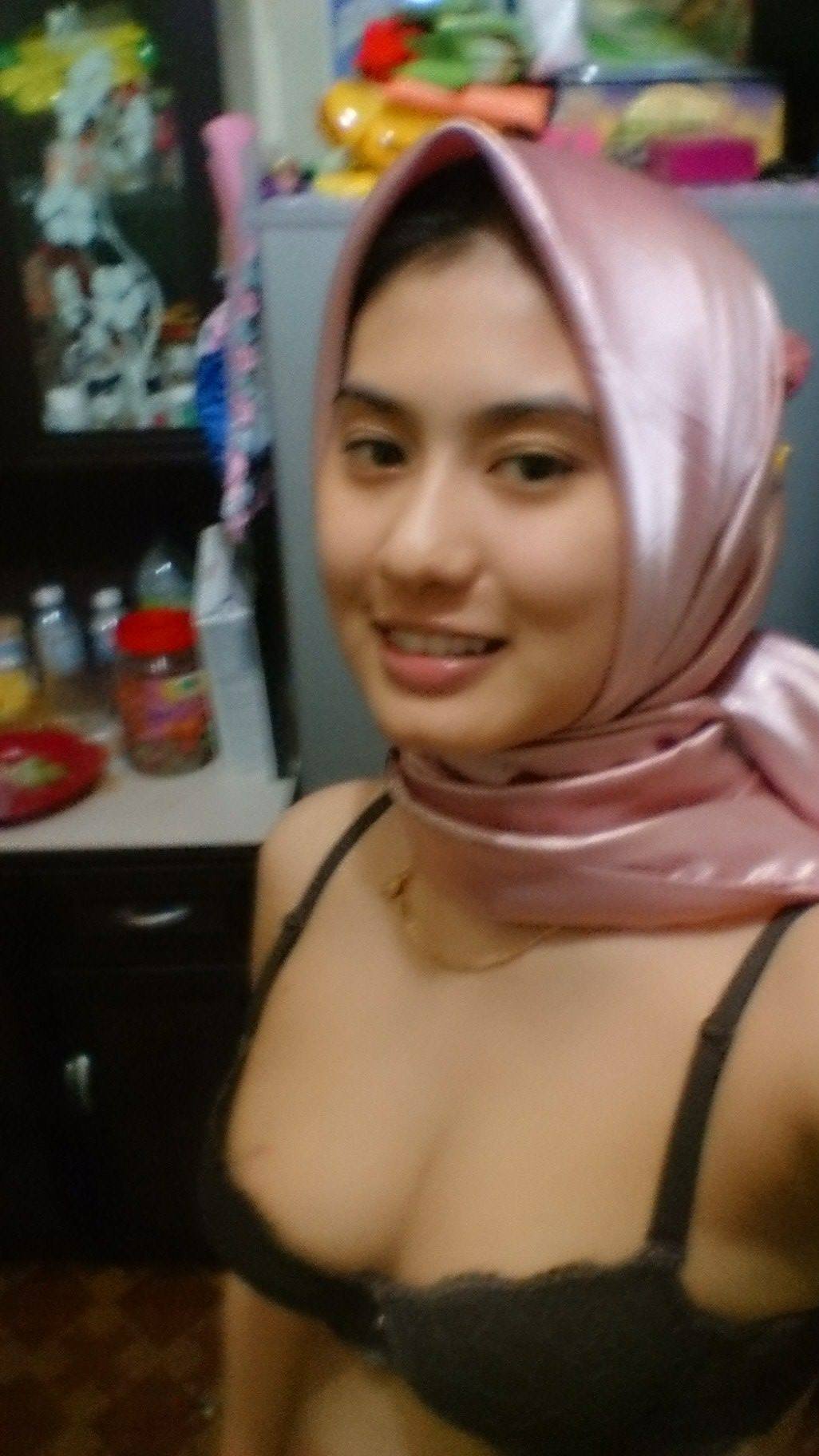 Memek Jilbab Sma Photo Naked Chiks