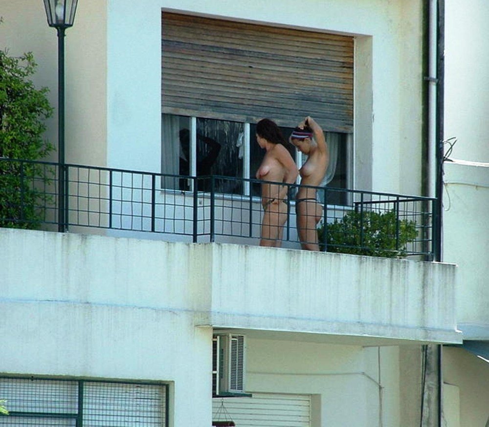 Spying On Naked Neighbor Photo Naked Chiks