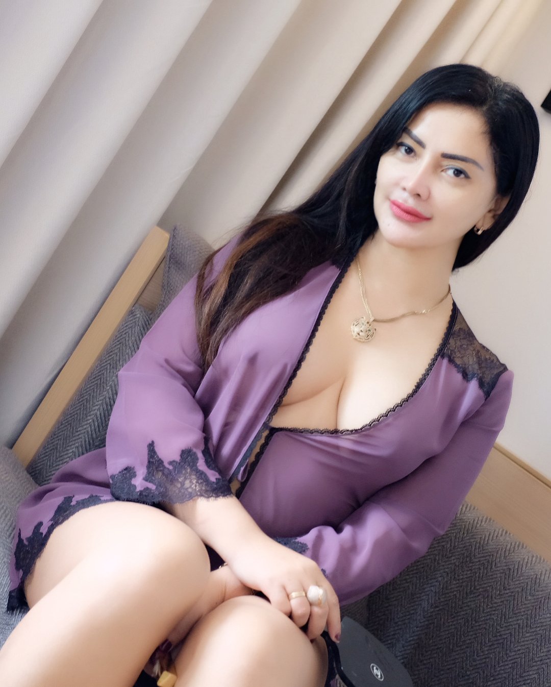 Mami Sisca Bugil Photo